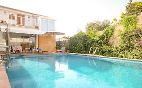 Magnifica Villa Tranquila Con Piscina